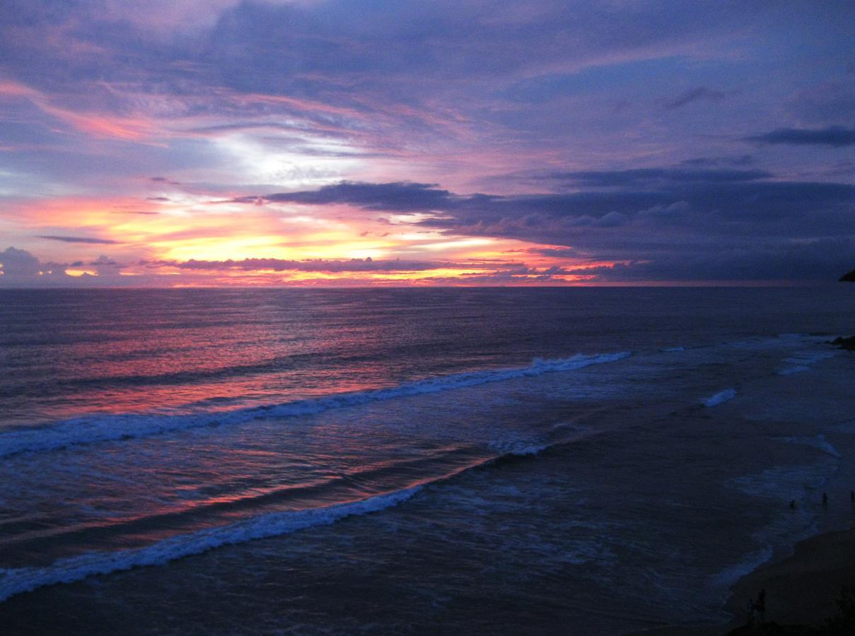 Blue Wave Resort Varkala Esterno foto