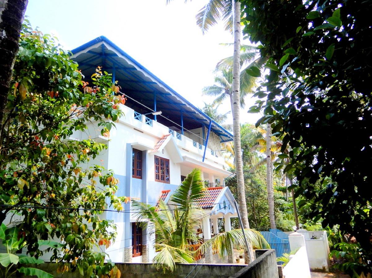 Blue Wave Resort Varkala Esterno foto
